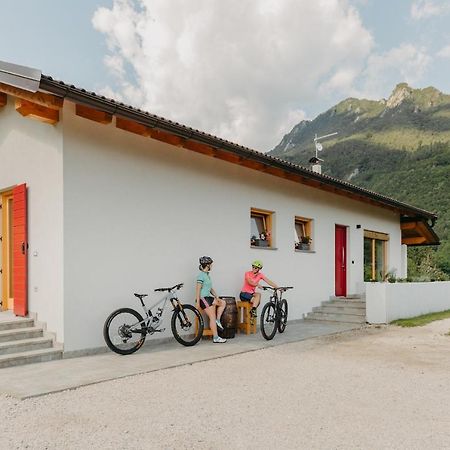 La Tana Del Lupo B&B, Family And Outdoor Sports Borgo Valsugana Eksteriør bilde