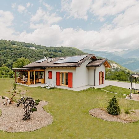 La Tana Del Lupo B&B, Family And Outdoor Sports Borgo Valsugana Eksteriør bilde
